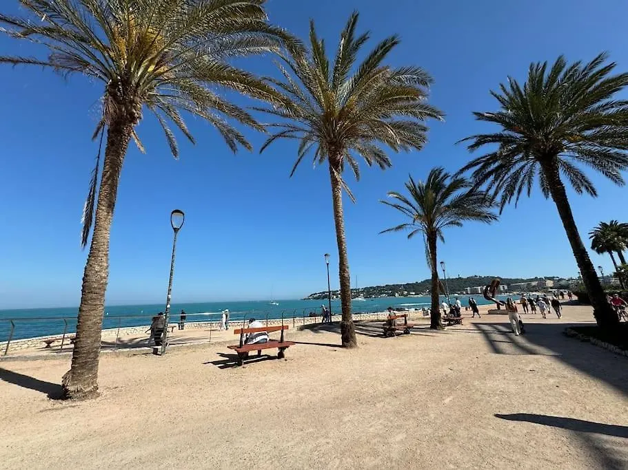 Cosy 2 Pieces Elegant Proche Gare Et Port Vauban Apartment Antibes 0*,  France